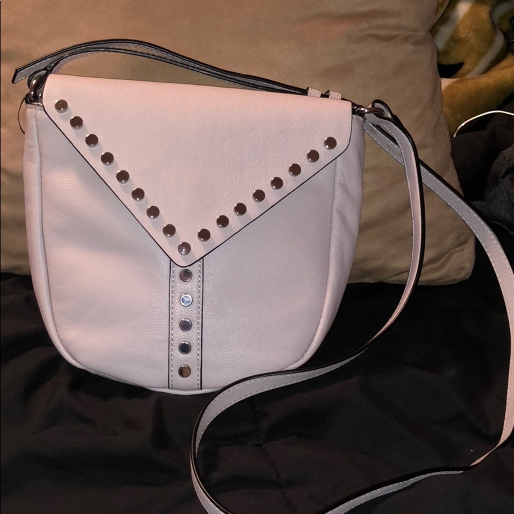 Brand new gorgeous Simply Vera Vera wang purse! 👜